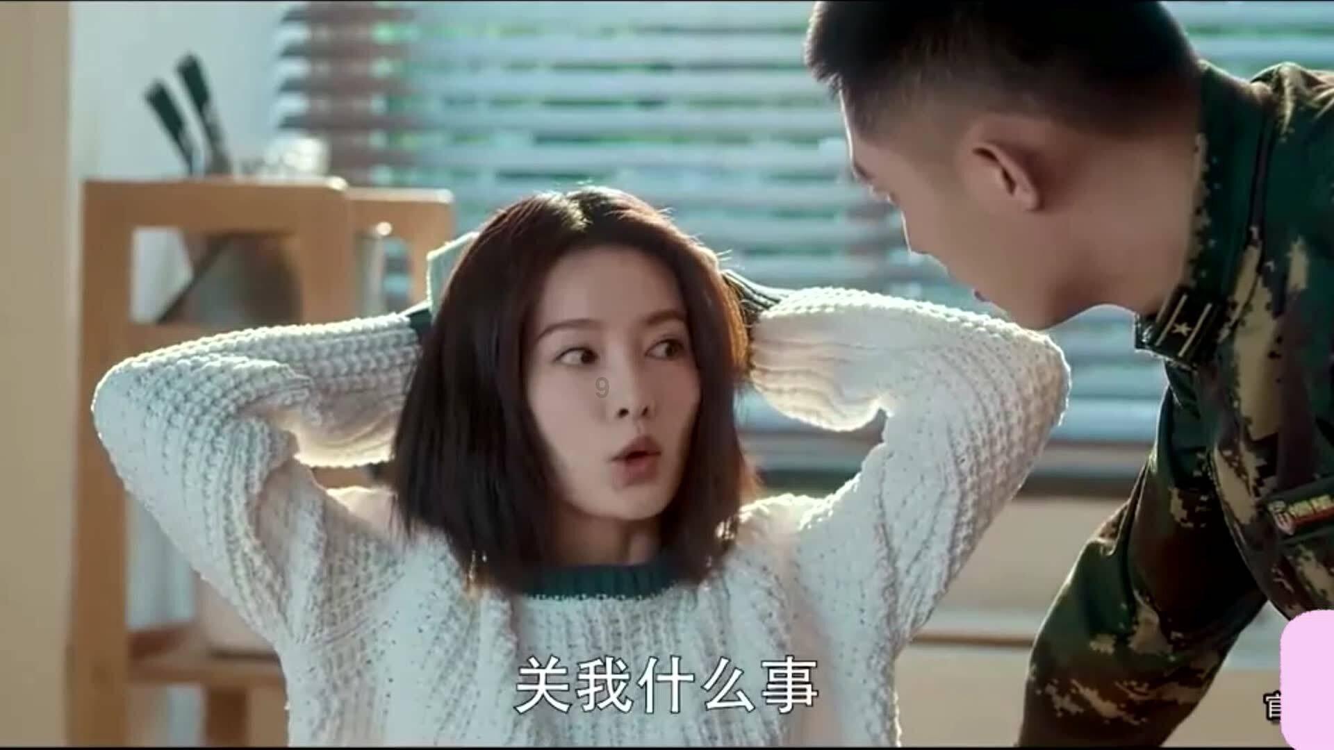 逃离黑与白的房间